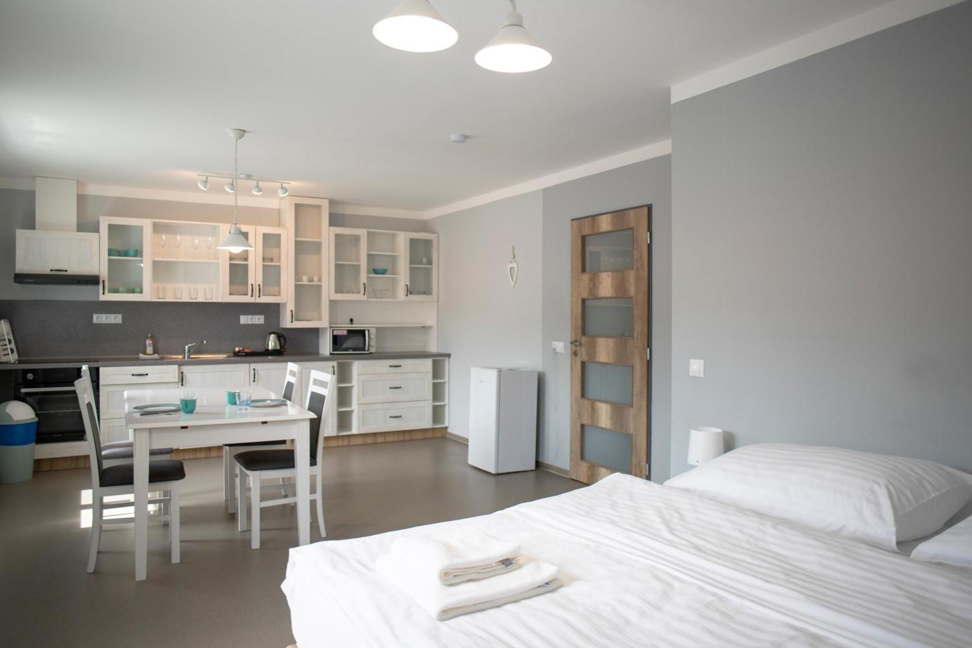 Amenity Apartmany Perná Eksteriør billede